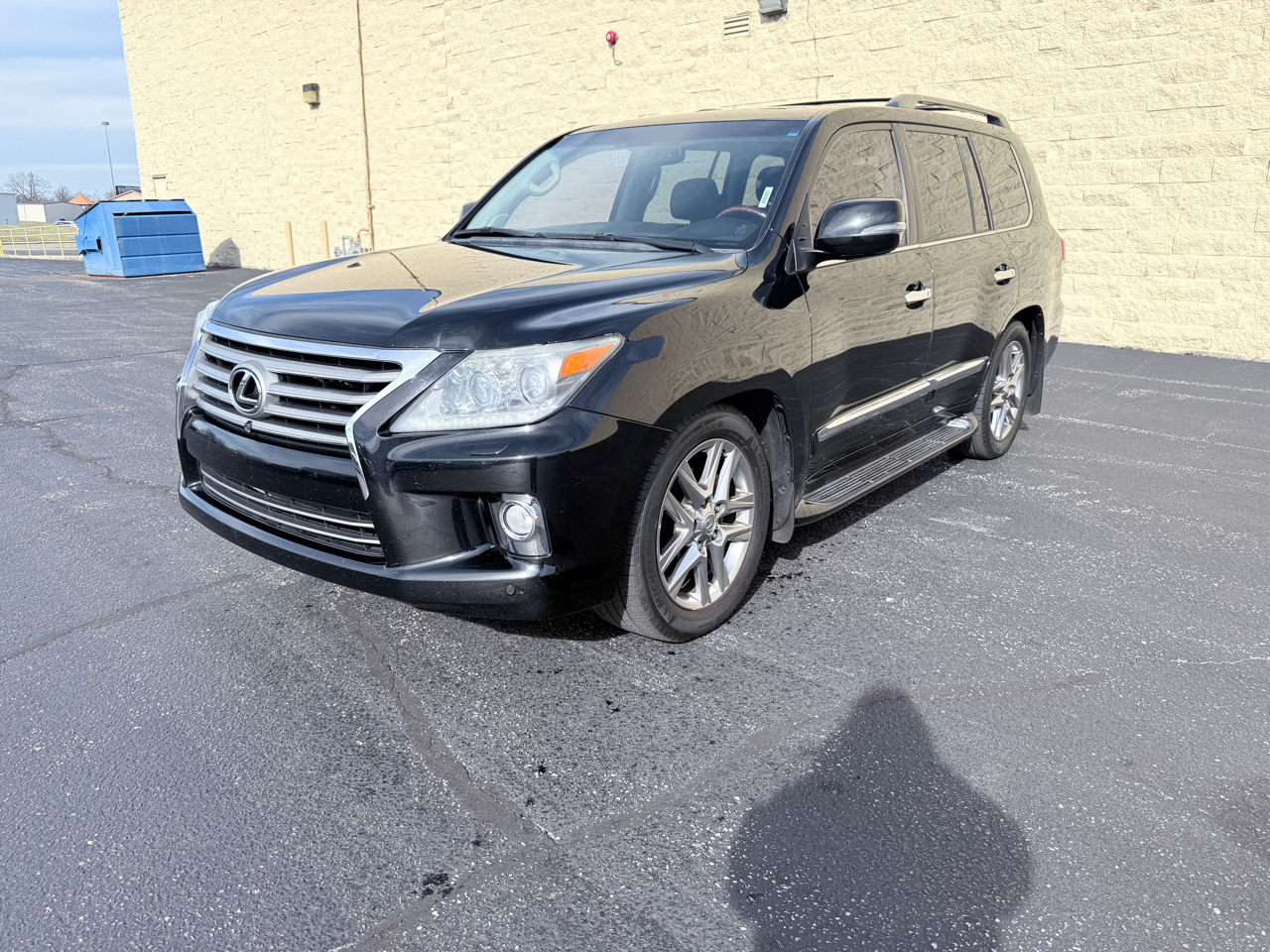 Lexus LX 570 Sport Utility 2013