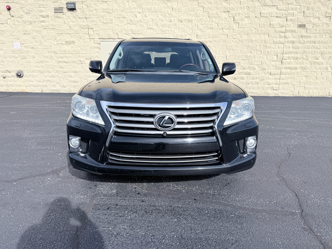 Lexus LX 570 Sport Utility 2013