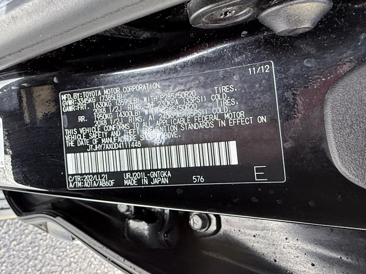 Lexus LX 570 Sport Utility 2013