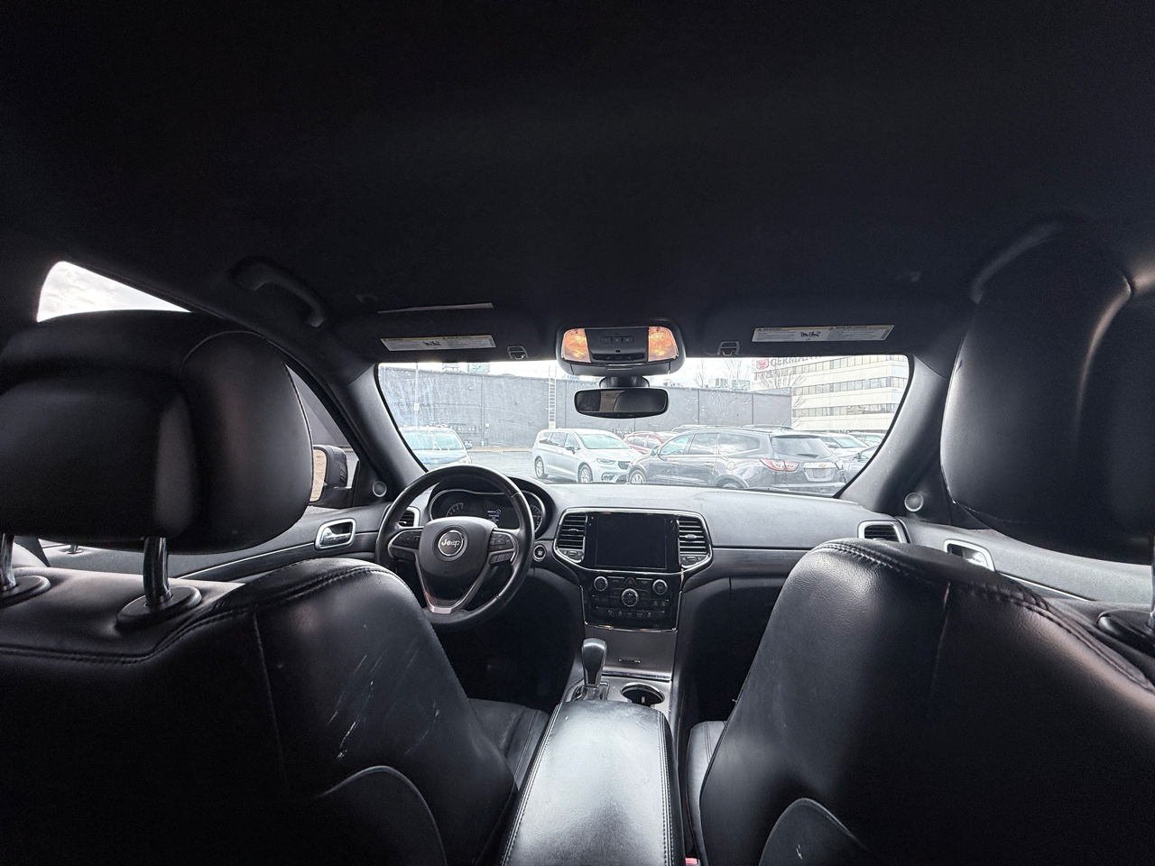 Jeep Grand Cherokee Laredo 4WD 2019