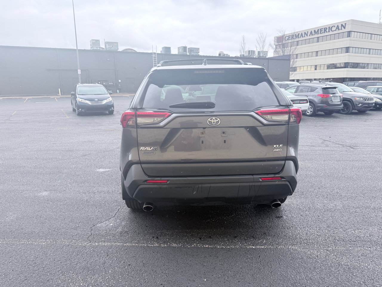 Toyota RAV4 XLE Premium AWD 2019