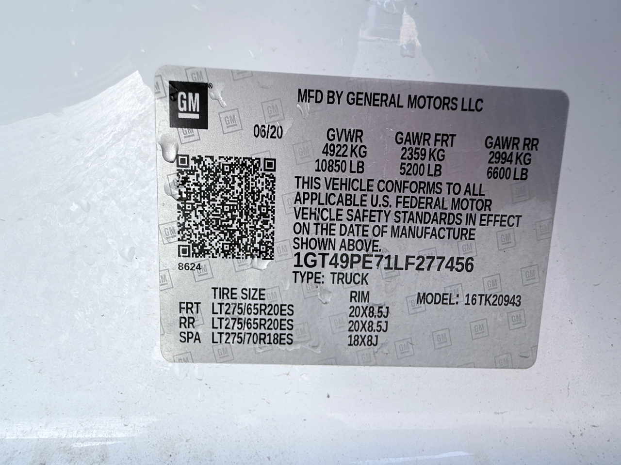 GMC Sierra 2500HD AT4 Crew Cab Long Box 4WD 2020