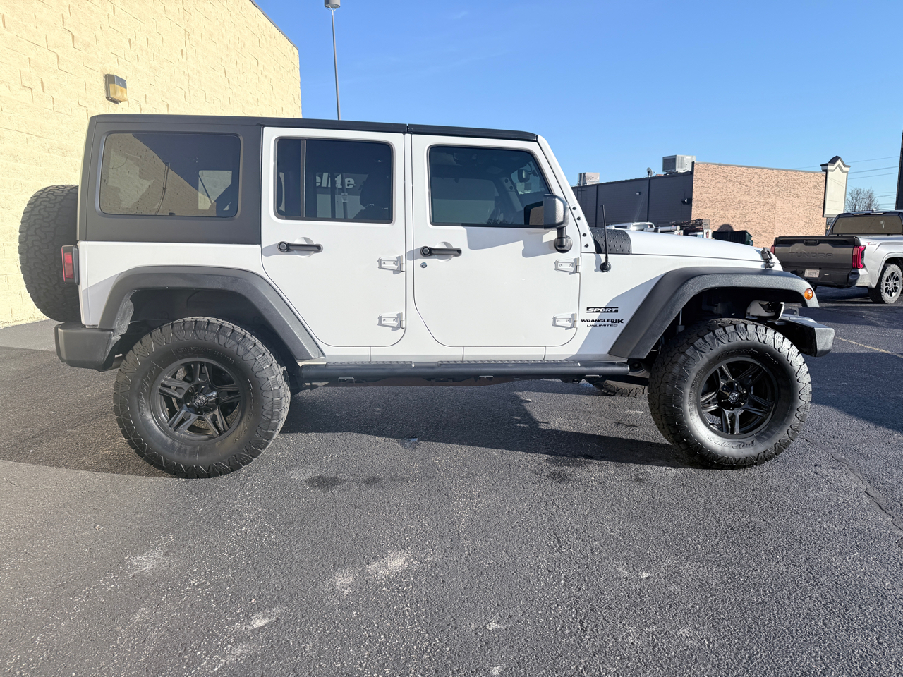 Jeep Wrangler JK Unlimited Sport 4WD 2018