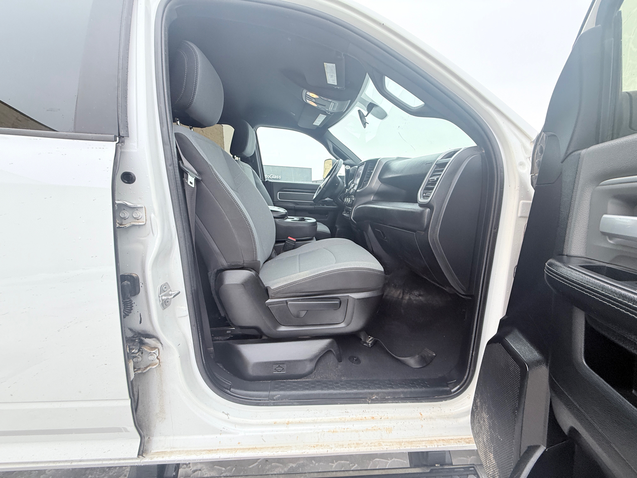 RAM 3500 Big Horn Crew Cab LWB 4WD 2022