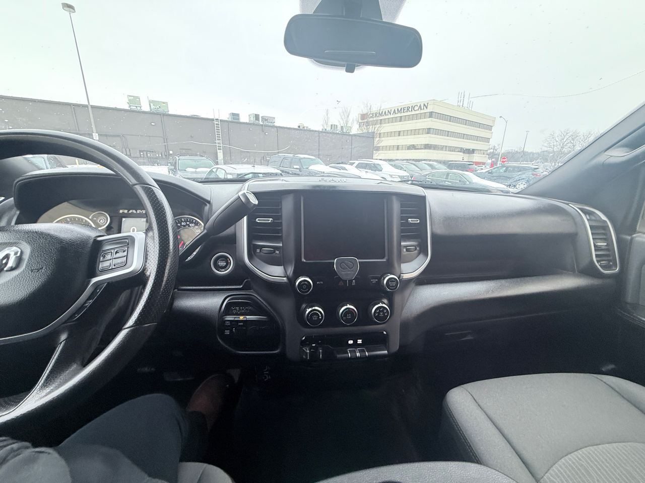 RAM 3500 Big Horn Crew Cab LWB 4WD 2022