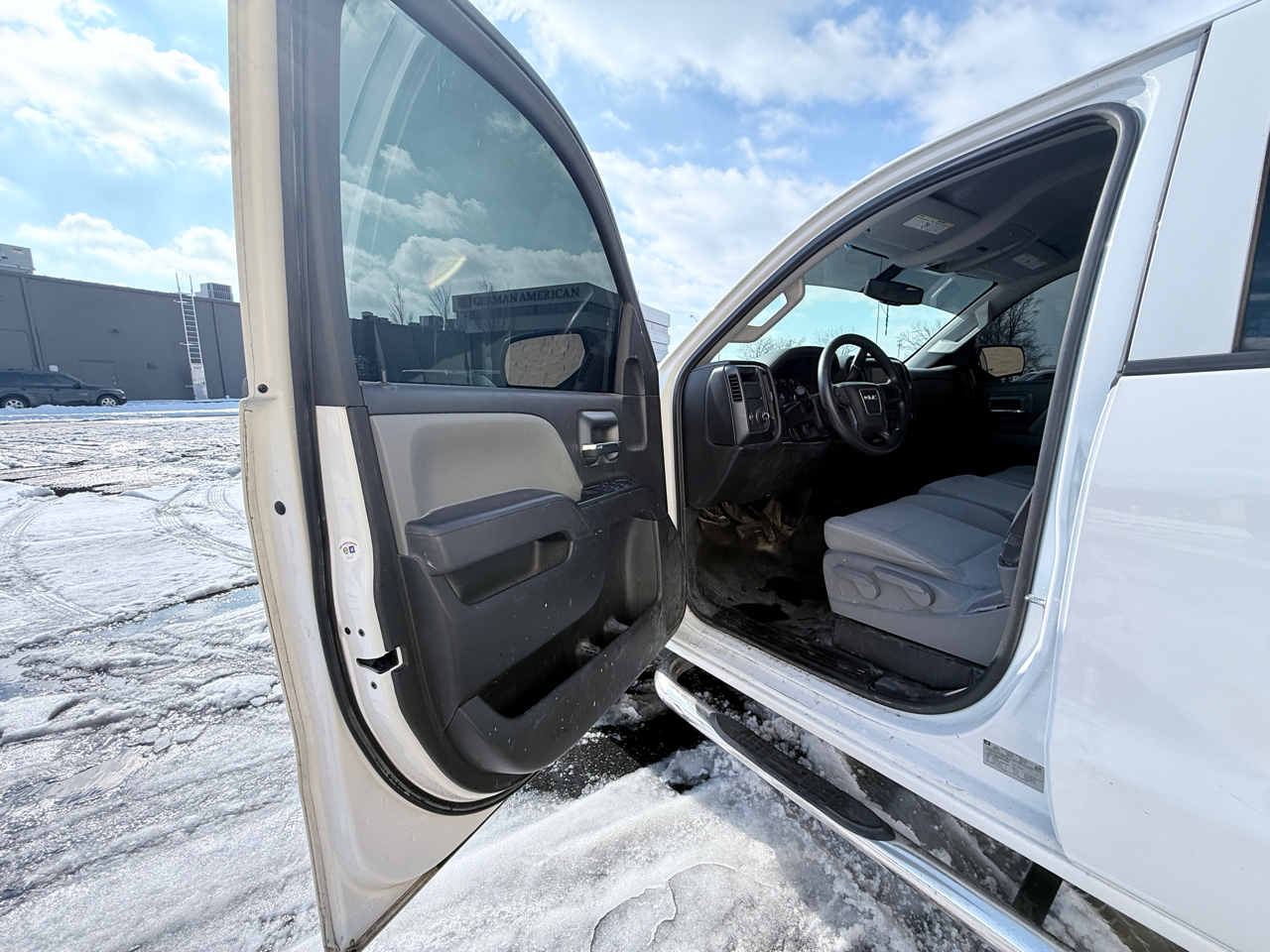 GMC Sierra 2500HD Base Double Cab Long Box 2WD 2017