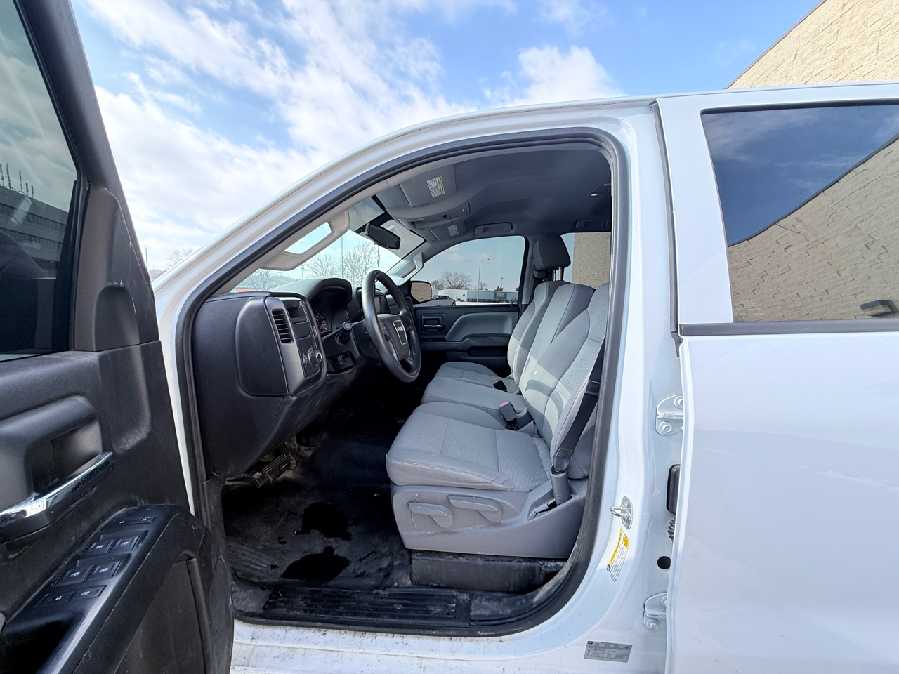 GMC Sierra 2500HD Base Double Cab Long Box 2WD 2017