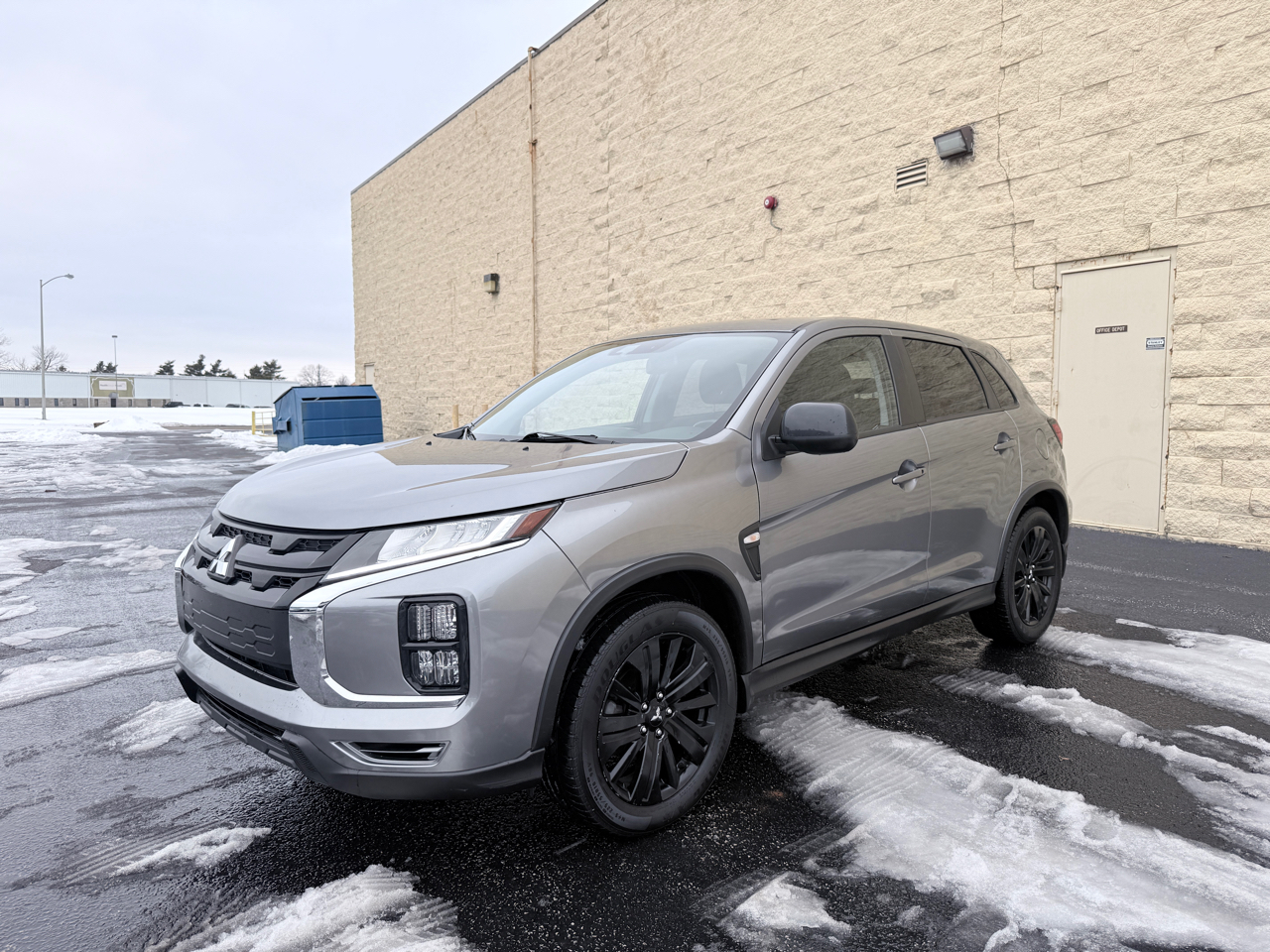 2022 Mitsubishi Outlander Sport LE