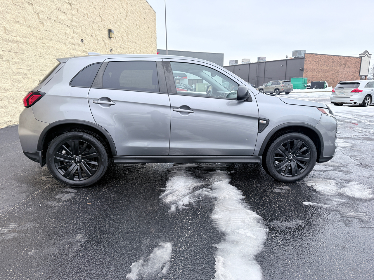 Mitsubishi Outlander Sport 2.0 ES 4WD 2022