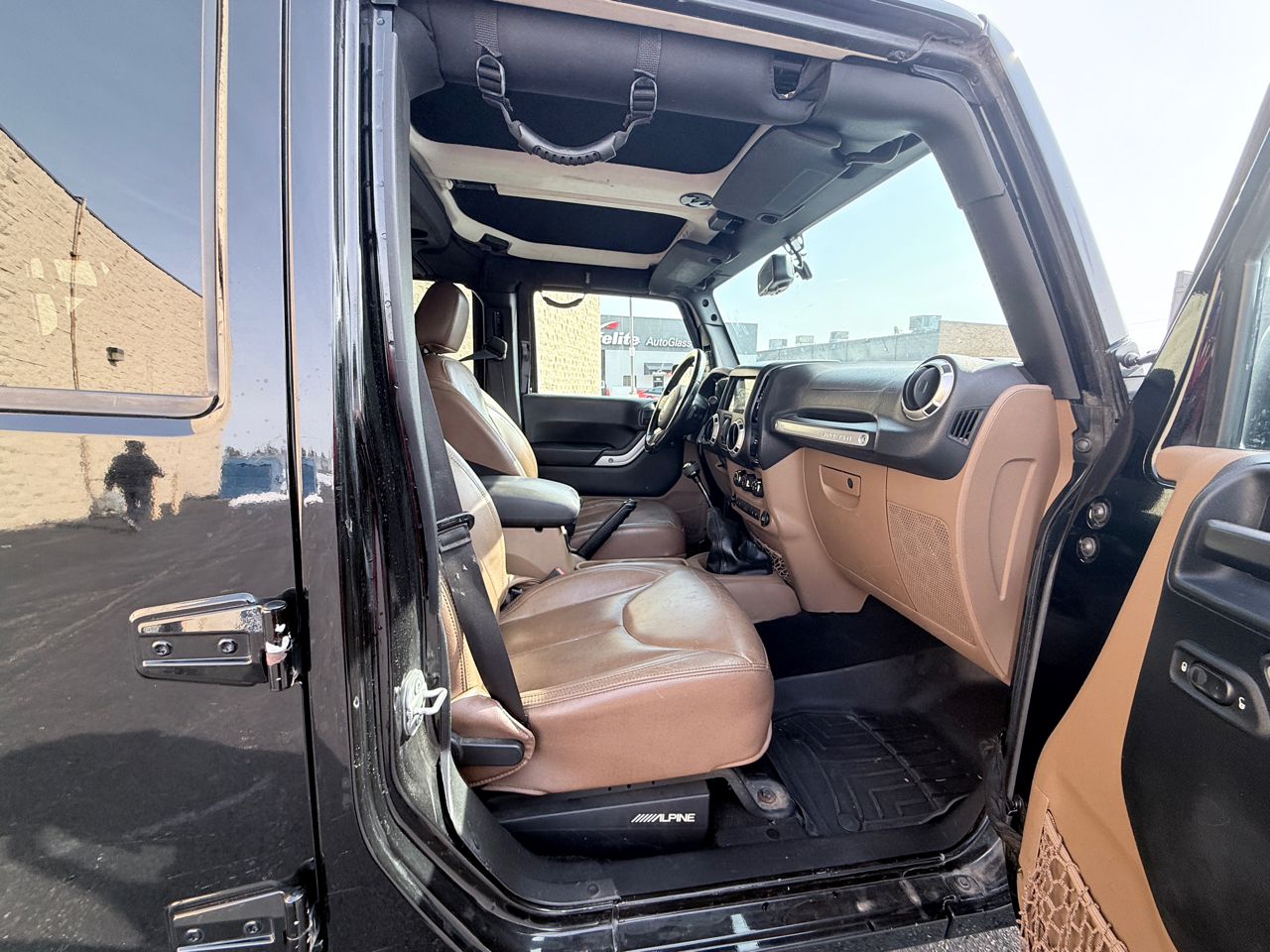 Jeep Wrangler Unlimited Sahara 4WD 2017