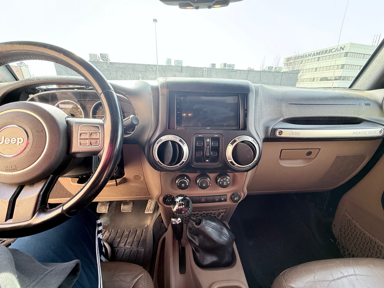 Jeep Wrangler Unlimited Sahara 4WD 2017