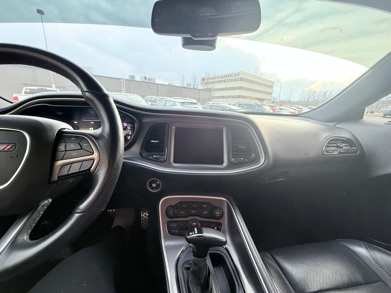 Dodge Challenger SXT 2019