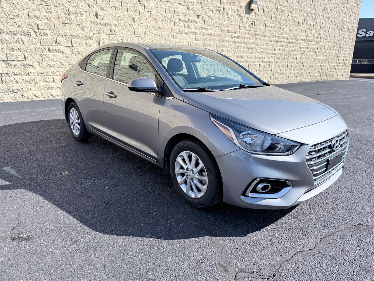 Hyundai Accent SE 4-Door 6A 2021