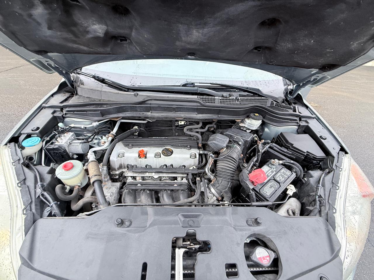 Honda CR-V LX 4WD 5-Speed AT 2011