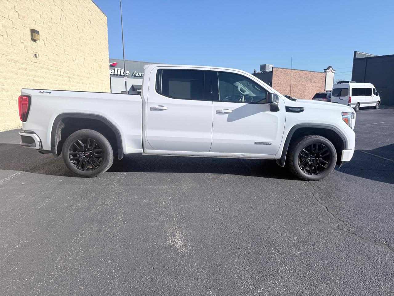 GMC Sierra 1500 Elevation Crew Cab 4WD 2021