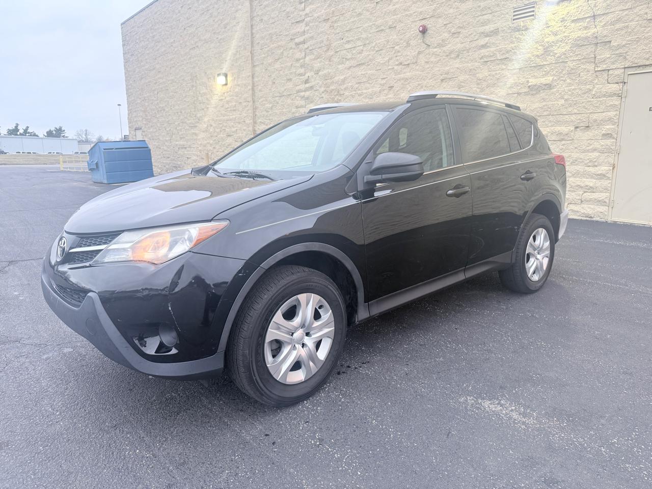 Toyota RAV4 LE AWD 2013