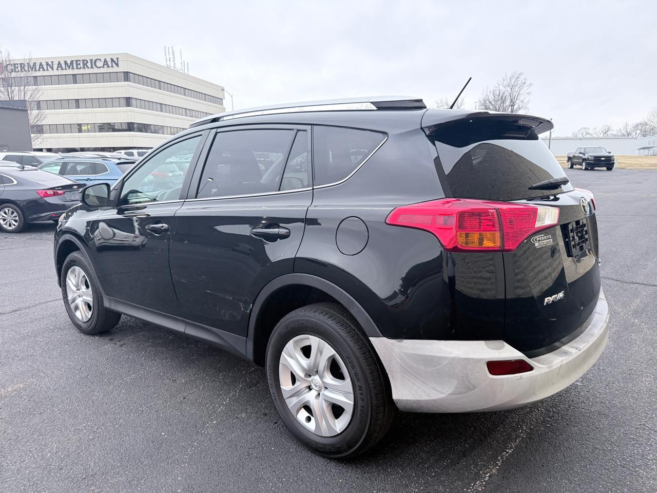 Toyota RAV4 LE AWD 2013