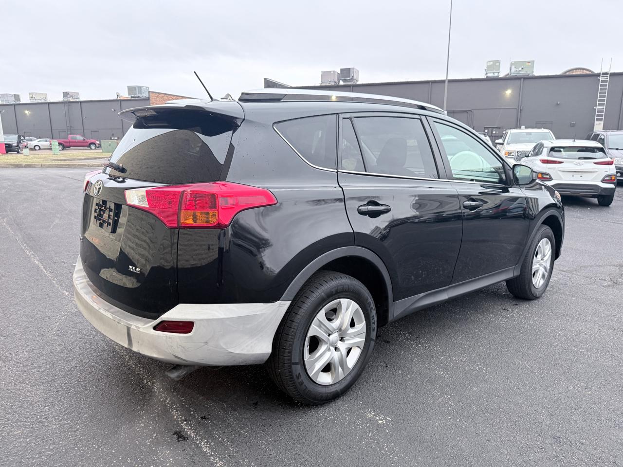 Toyota RAV4 LE AWD 2013