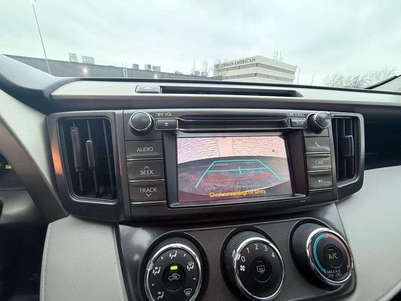 Toyota RAV4 LE AWD 2013