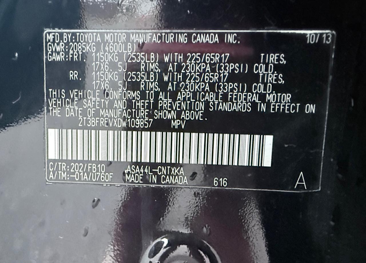 Toyota RAV4 LE AWD 2013