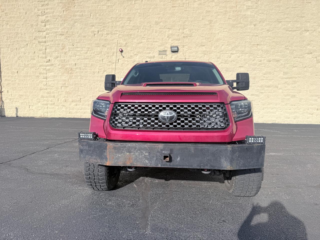 Toyota Tundra SR5 5.7L V8 FFV CrewMax 4WD 2019