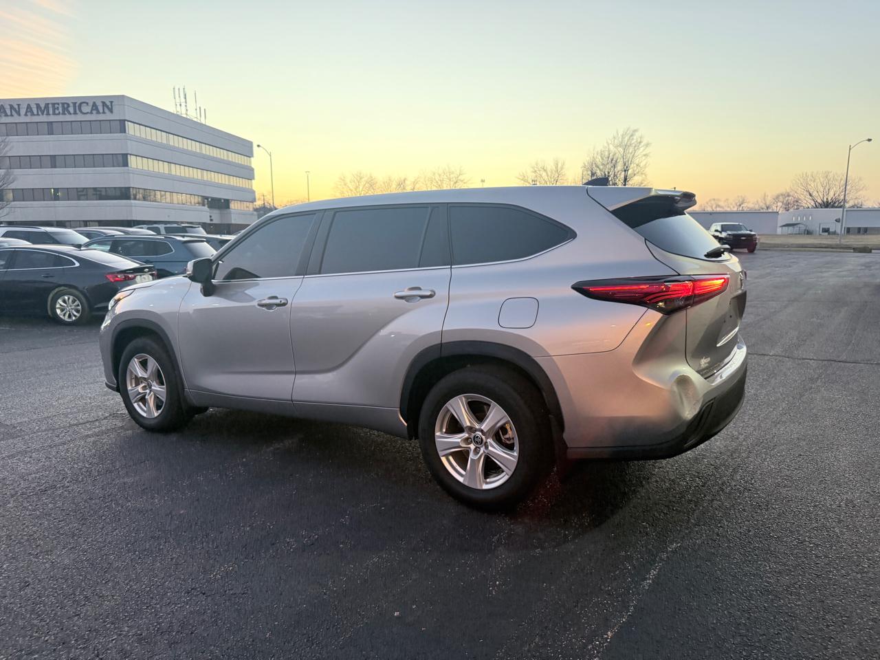 Toyota Highlander Others 2023
