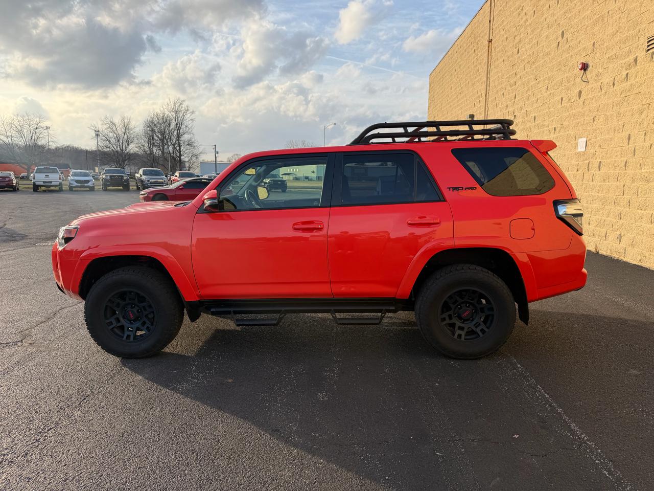 Toyota 4Runner TRD PRO 4WD 2023