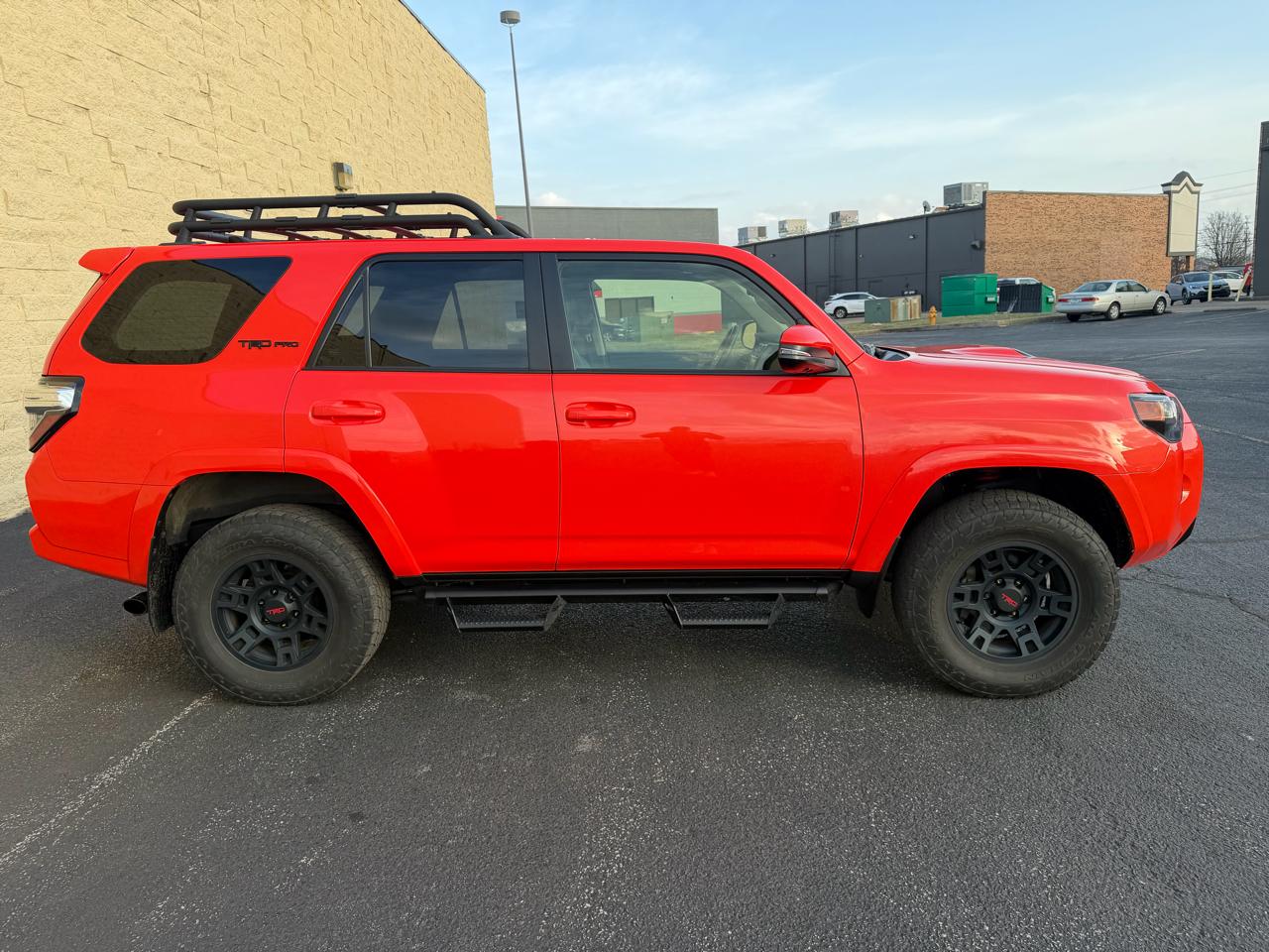 Toyota 4Runner TRD PRO 4WD 2023