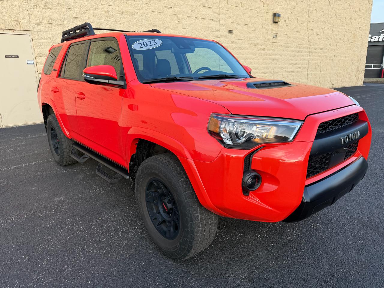 Toyota 4Runner TRD PRO 4WD 2023