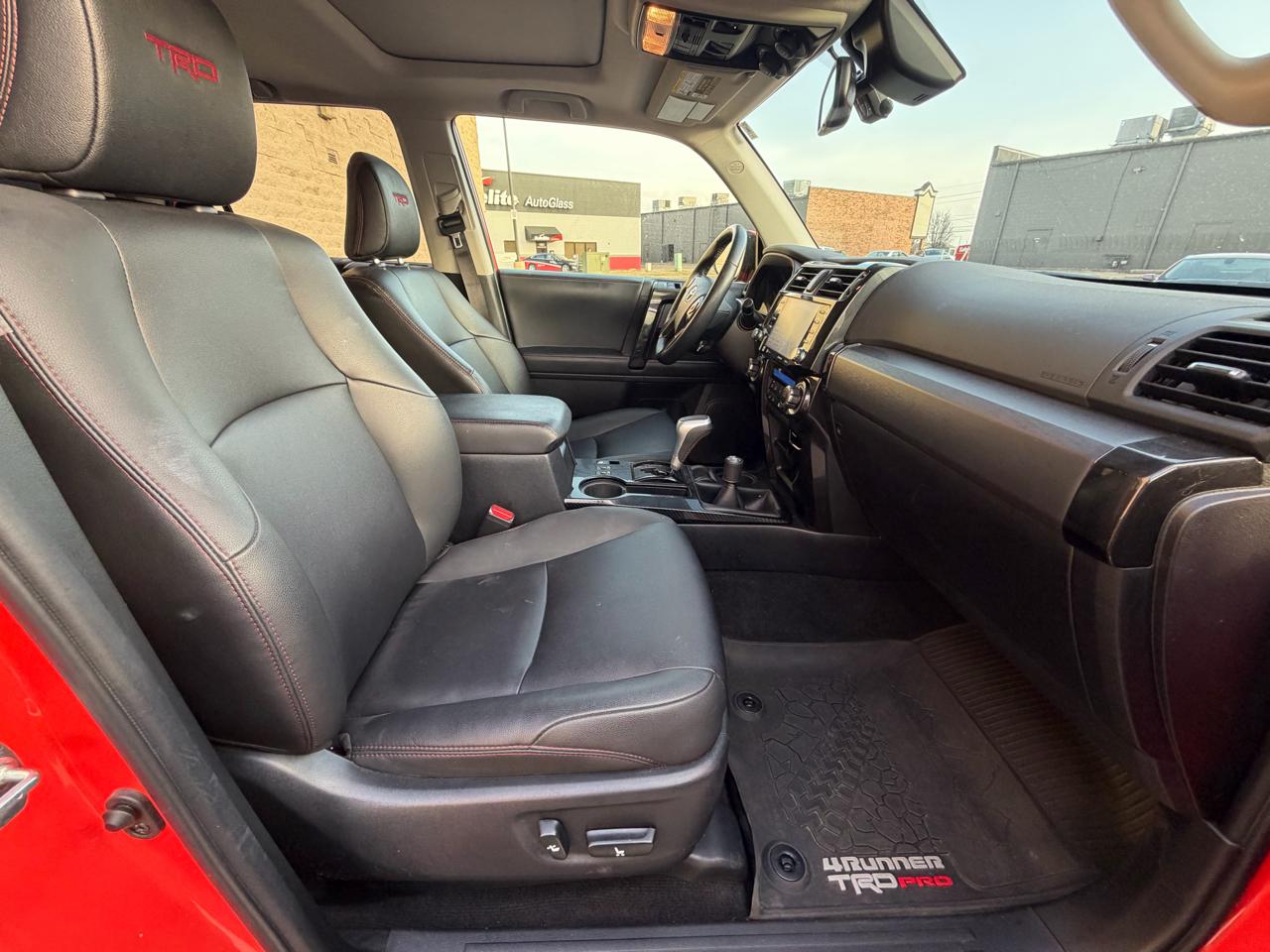 Toyota 4Runner TRD PRO 4WD 2023