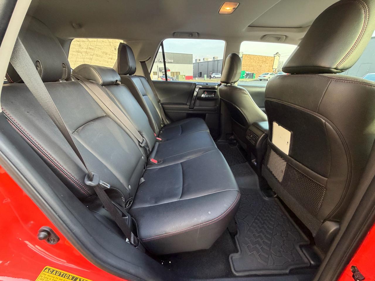 Toyota 4Runner TRD PRO 4WD 2023