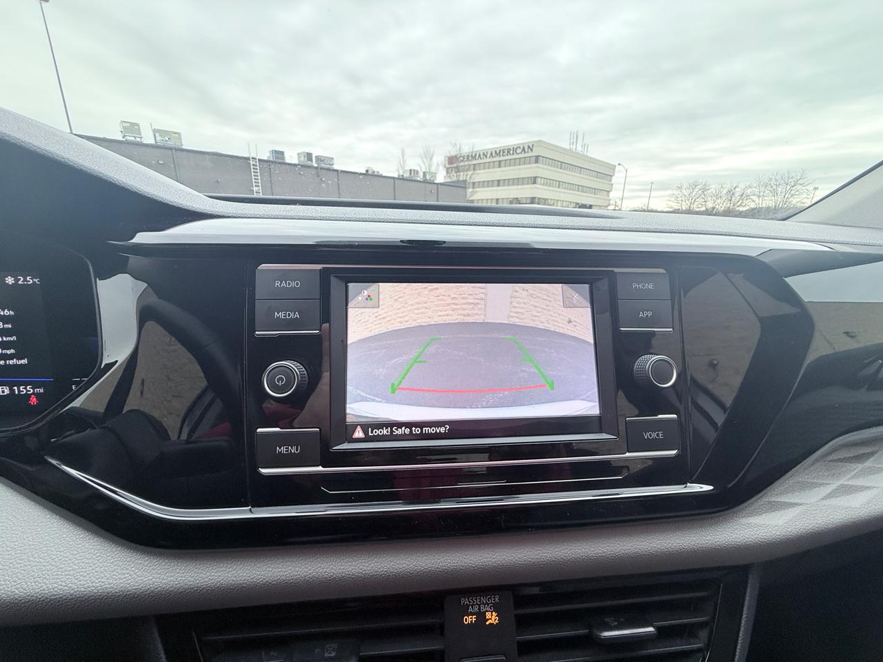 Volkswagen Taos S 2023