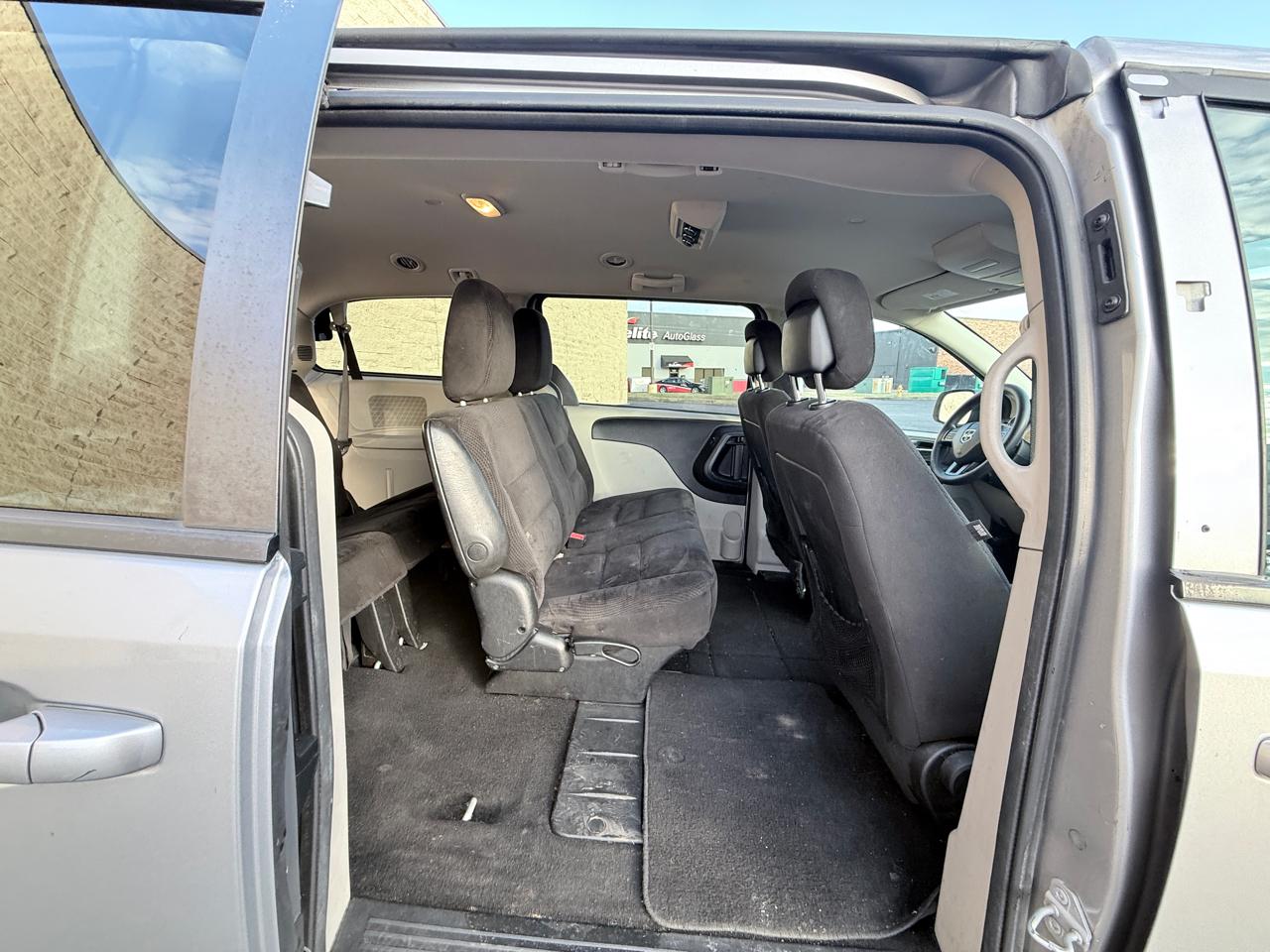 Dodge Grand Caravan SE 2017