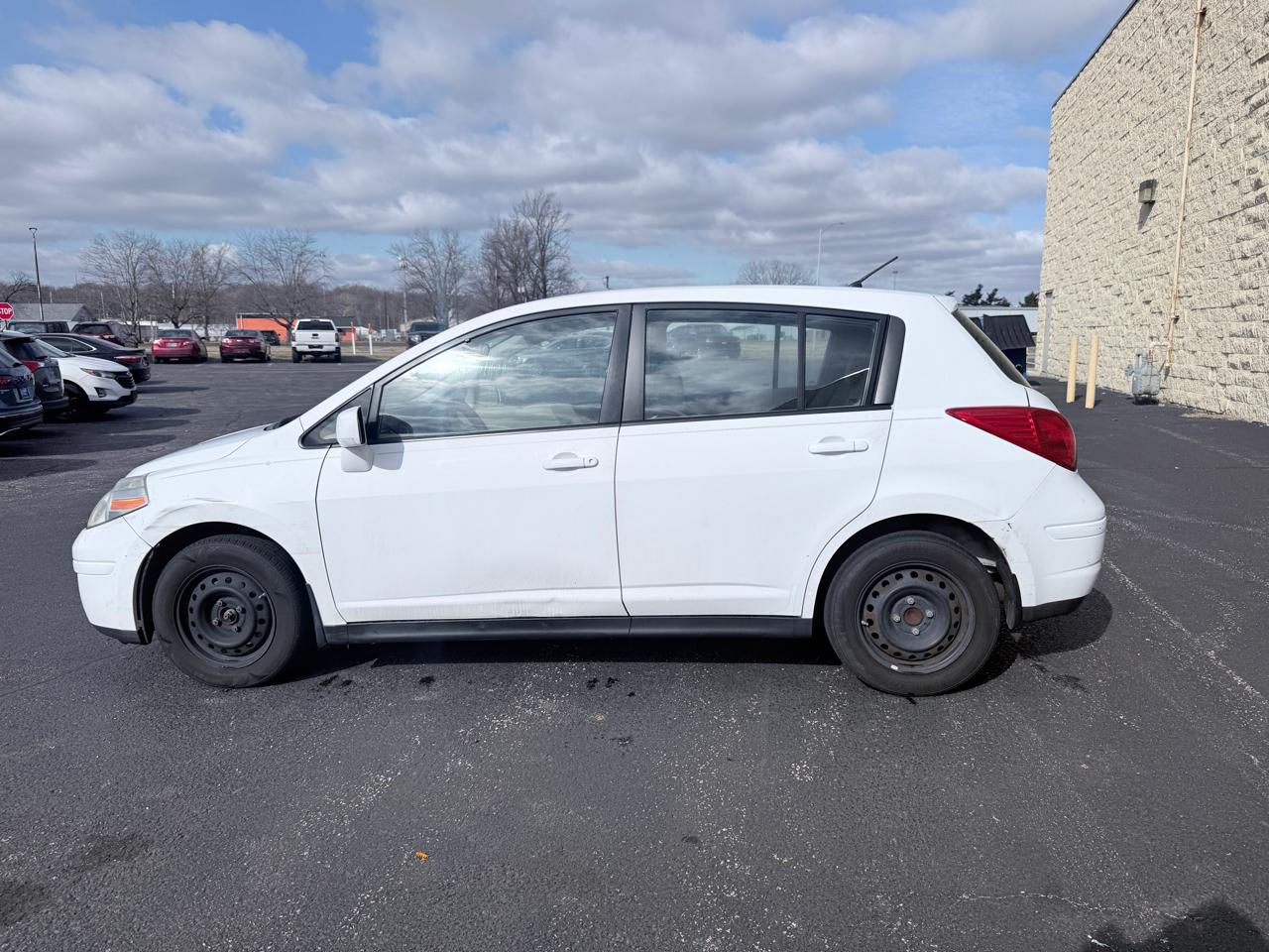 Nissan Versa 1.8 S 2007