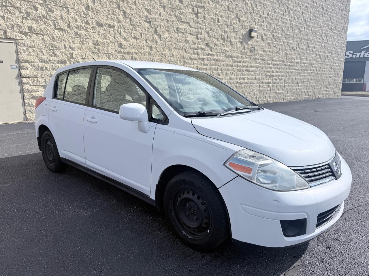 Nissan Versa 1.8 S 2007