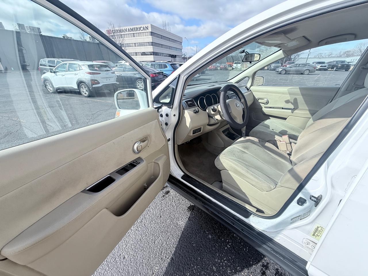Nissan Versa 1.8 S 2007