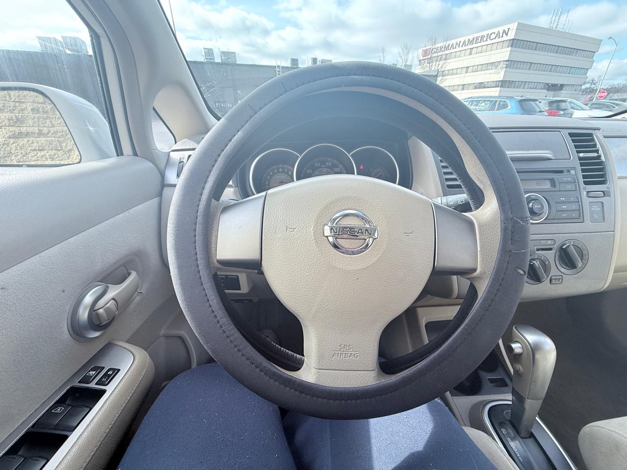 Nissan Versa 1.8 S 2007