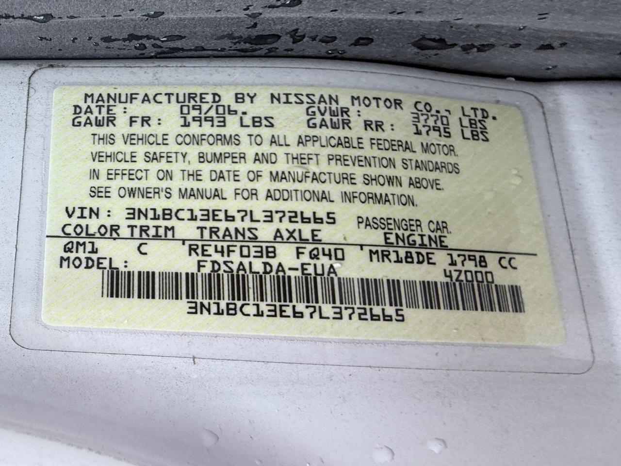 Nissan Versa 1.8 S 2007