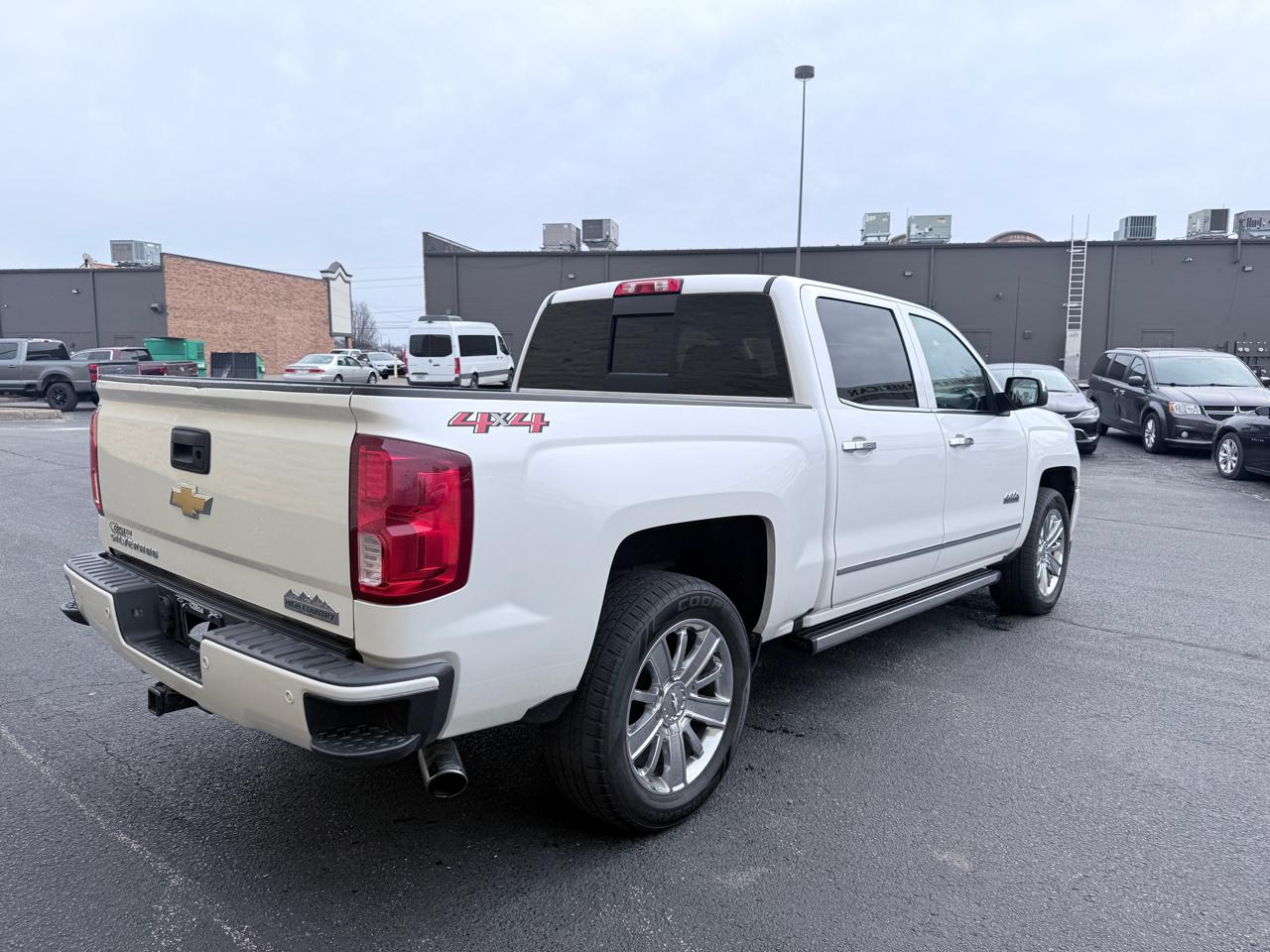 Chevrolet Silverado 1500 High Country Crew Cab Short Box 4WD 2018