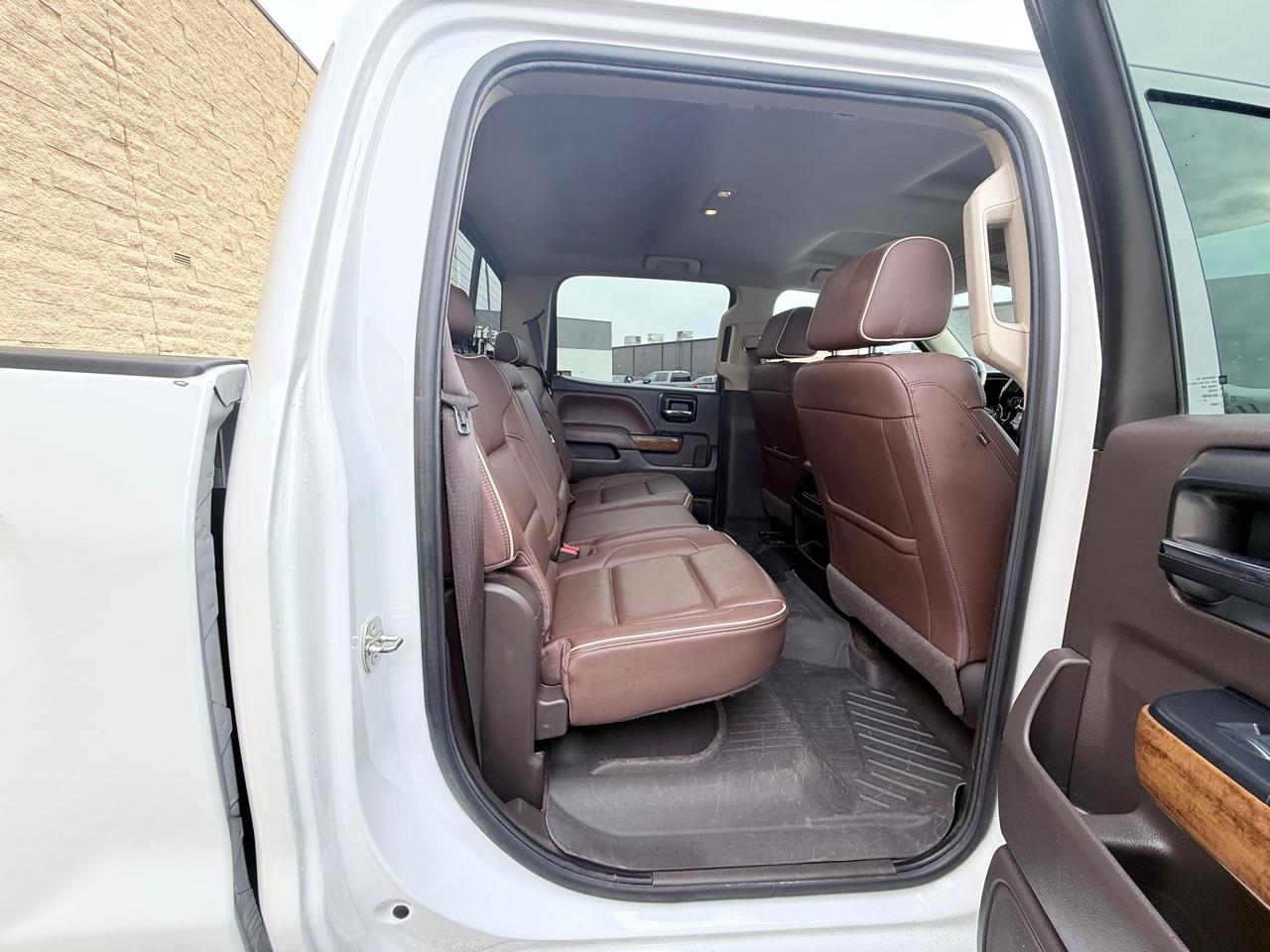 Chevrolet Silverado 1500 High Country Crew Cab Short Box 4WD 2018