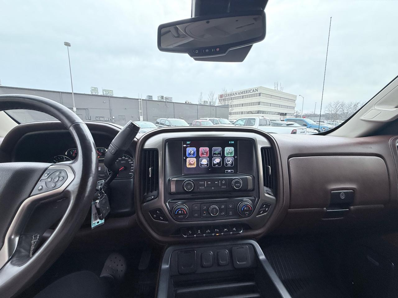 Chevrolet Silverado 1500 High Country Crew Cab Short Box 4WD 2018