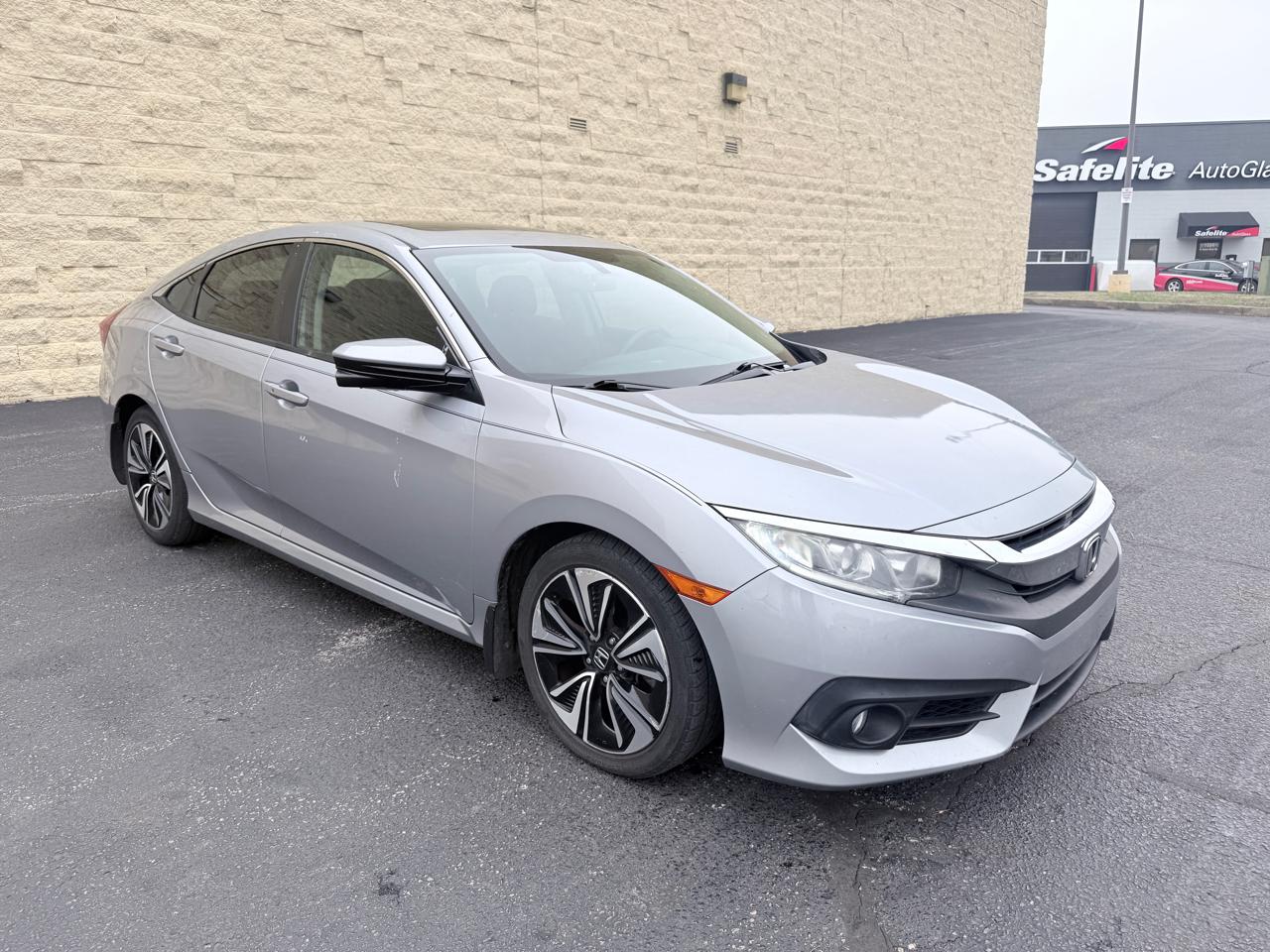 Honda Civic EX-T Sedan CVT 2018