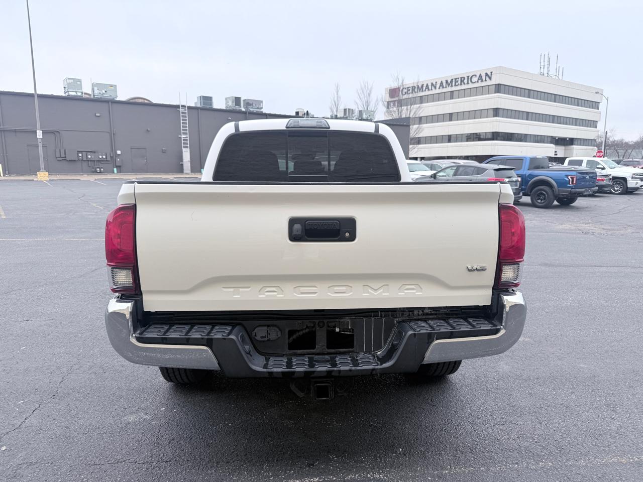 Toyota Tacoma SR5 Double Cab Long Bed V6 6AT 2WD 2018