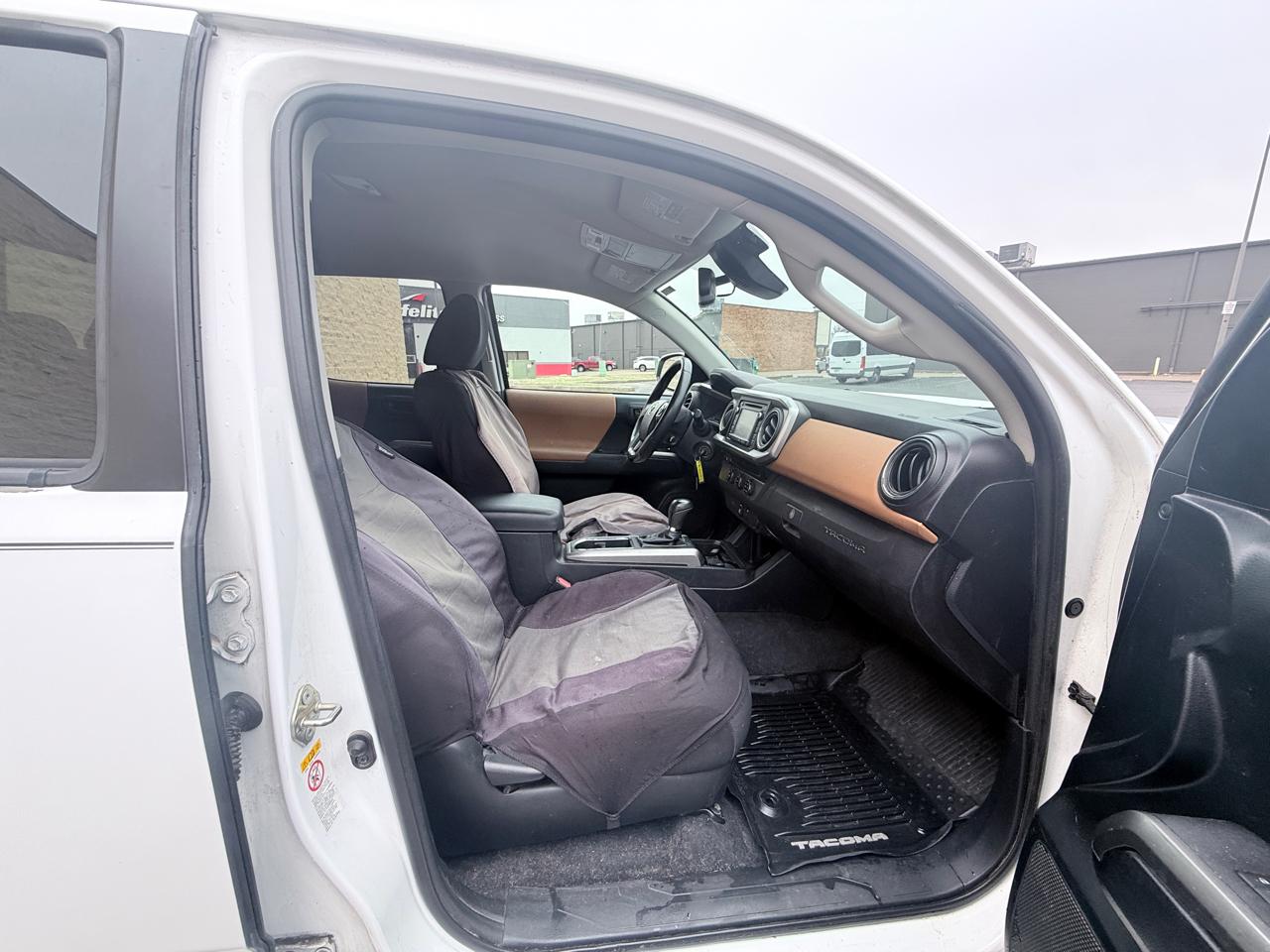Toyota Tacoma SR5 Double Cab Long Bed V6 6AT 2WD 2018