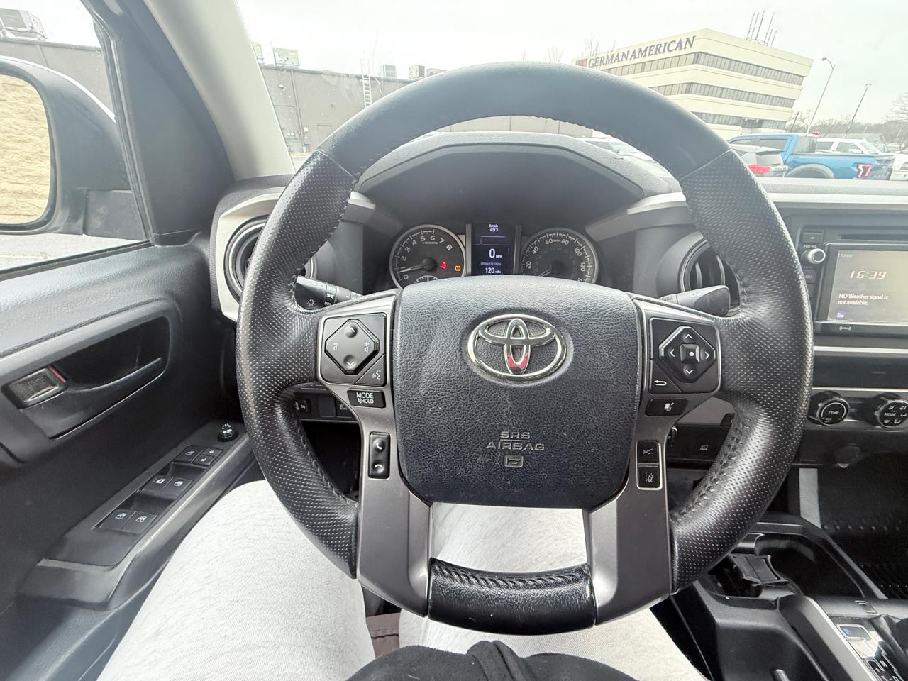 Toyota Tacoma SR5 Double Cab Long Bed V6 6AT 2WD 2018