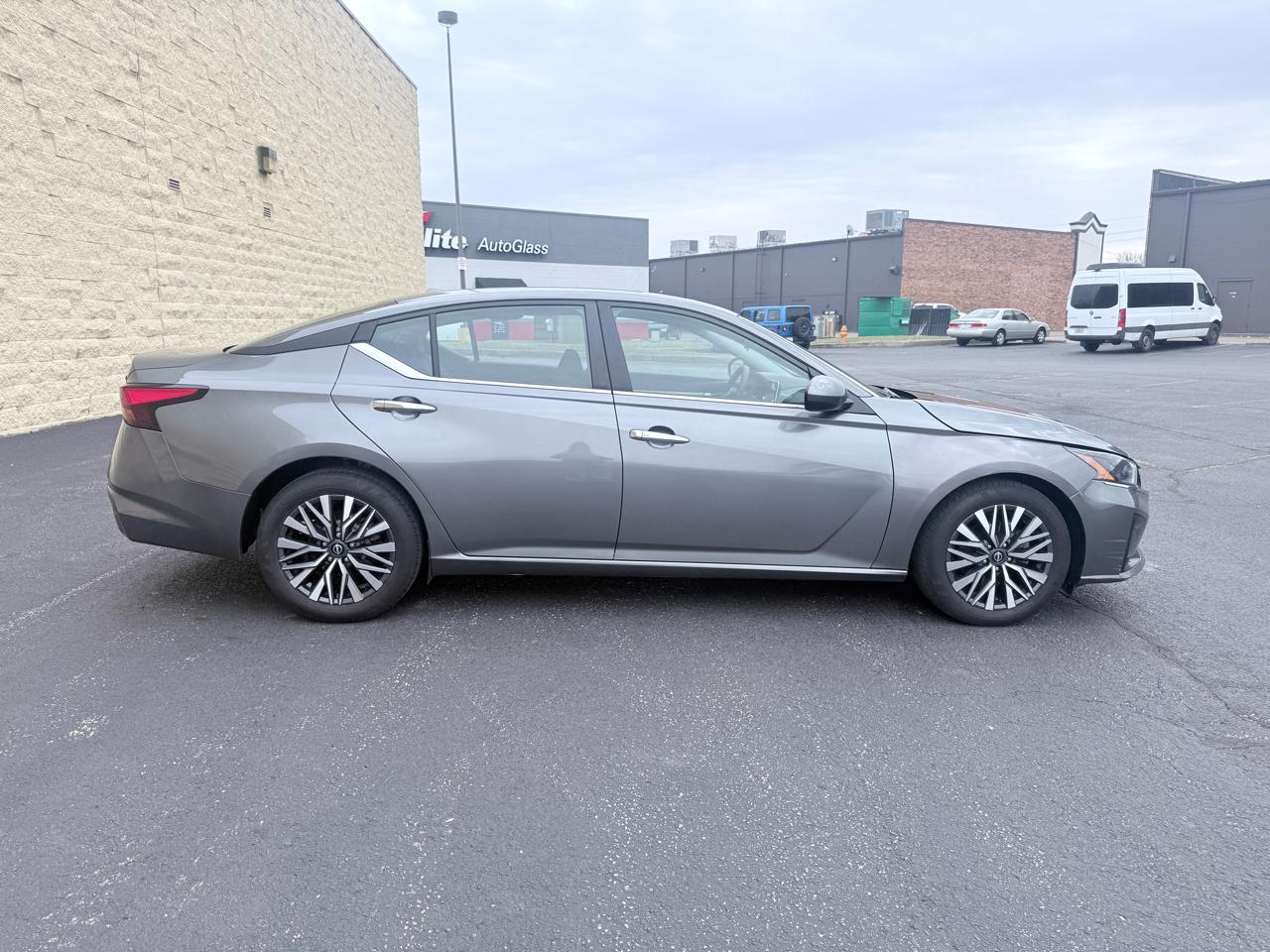 Nissan Altima 2.5 SV 2023