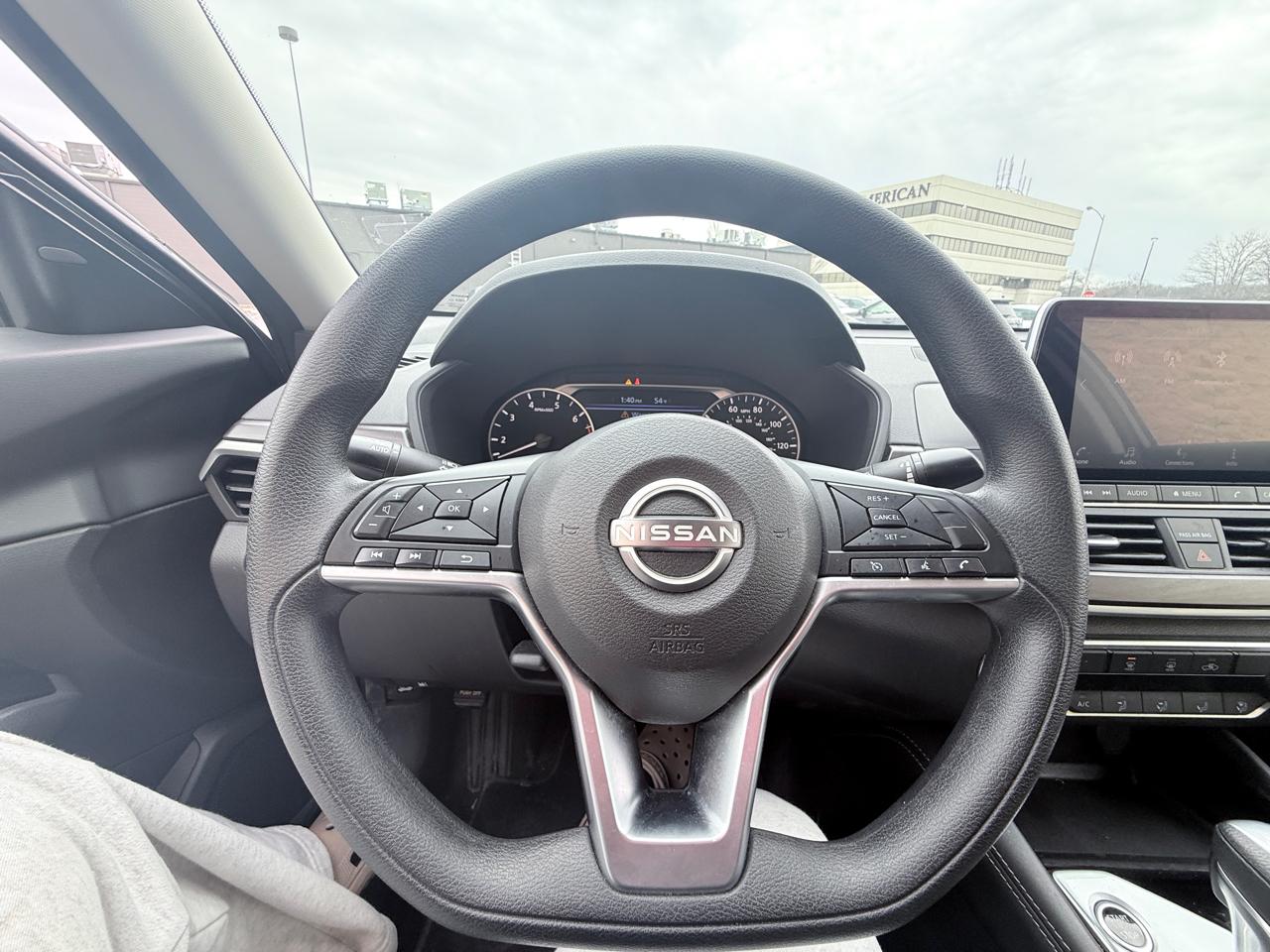 Nissan Altima 2.5 SV 2023