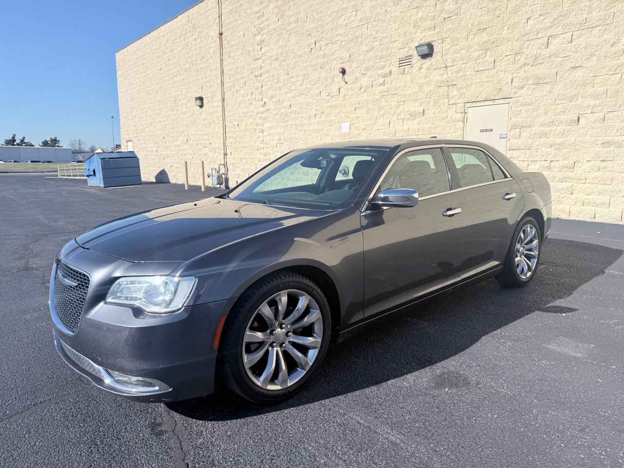 Chrysler 300 Limited RWD 2019