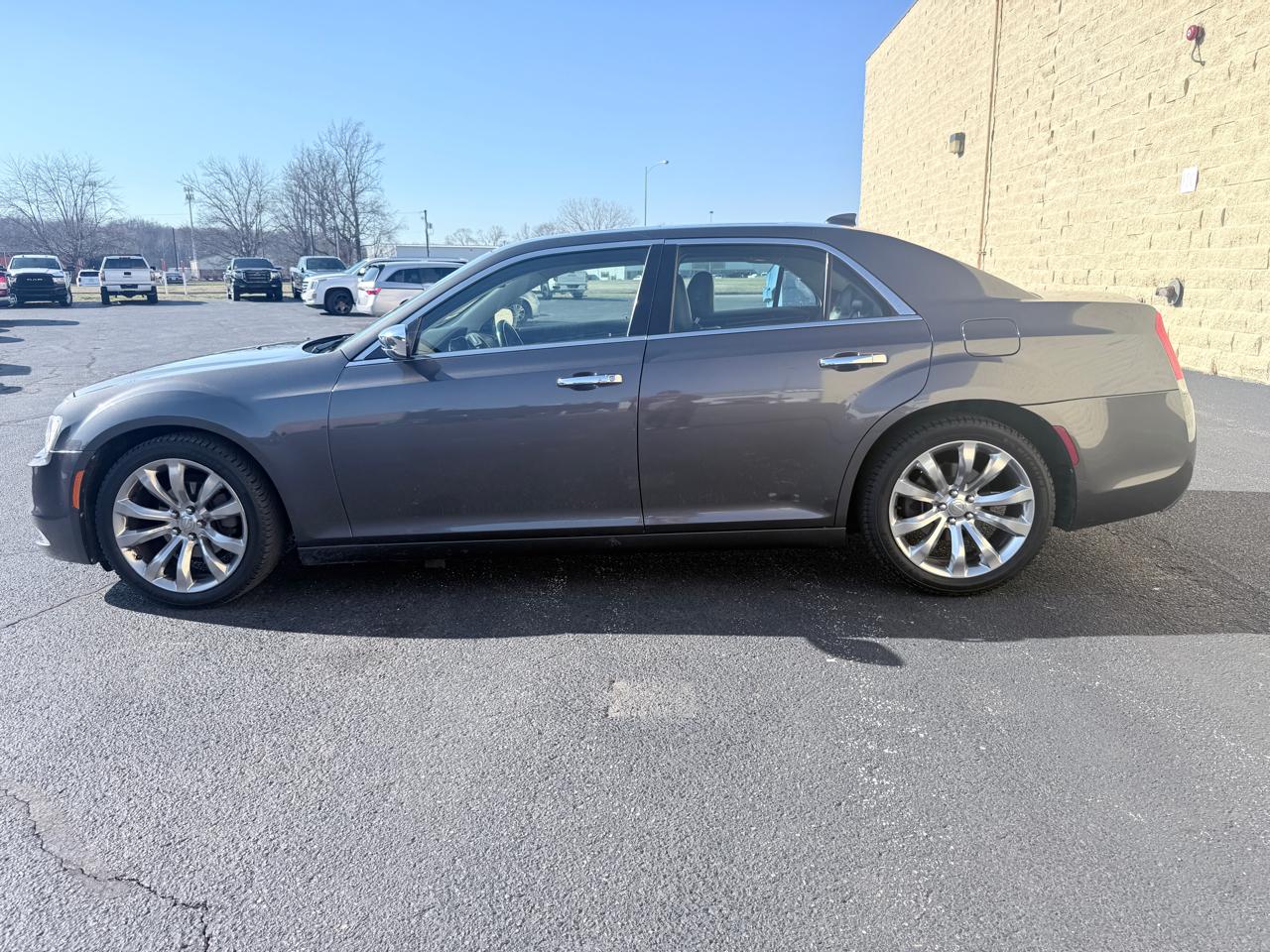 Chrysler 300 Limited RWD 2019