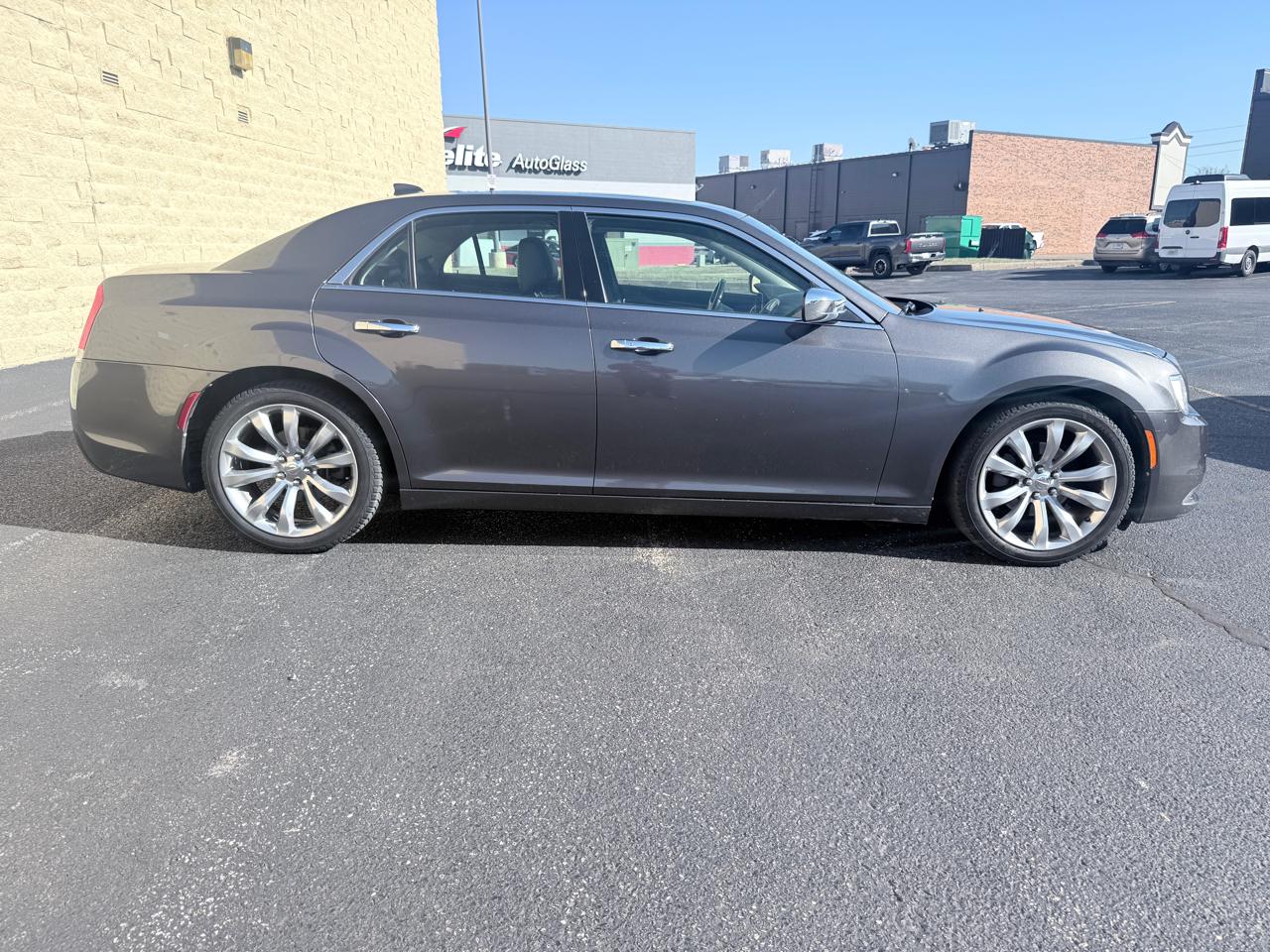 Chrysler 300 Limited RWD 2019